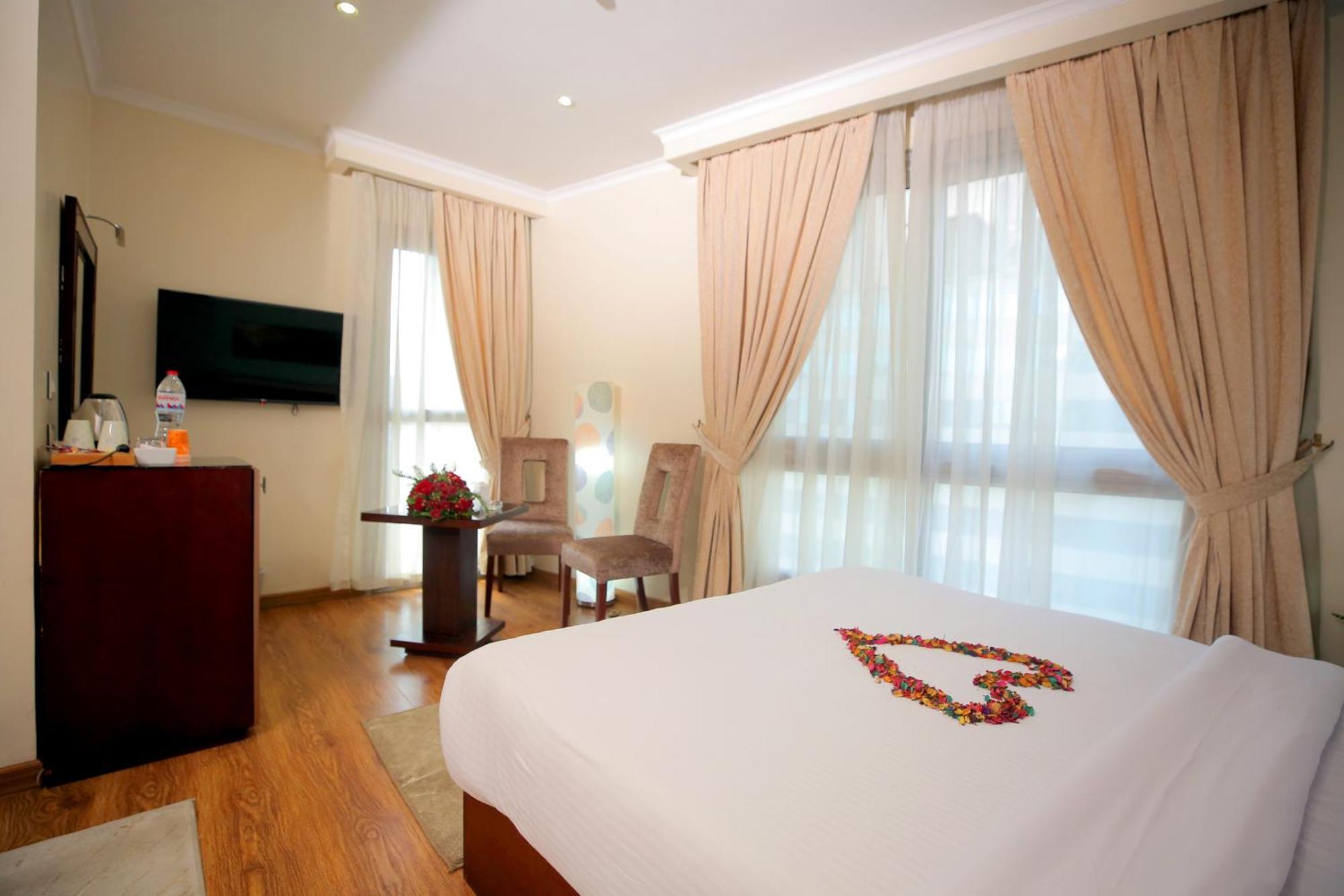 Cairo Taj Hotels & Suites - Dokki 외부 사진